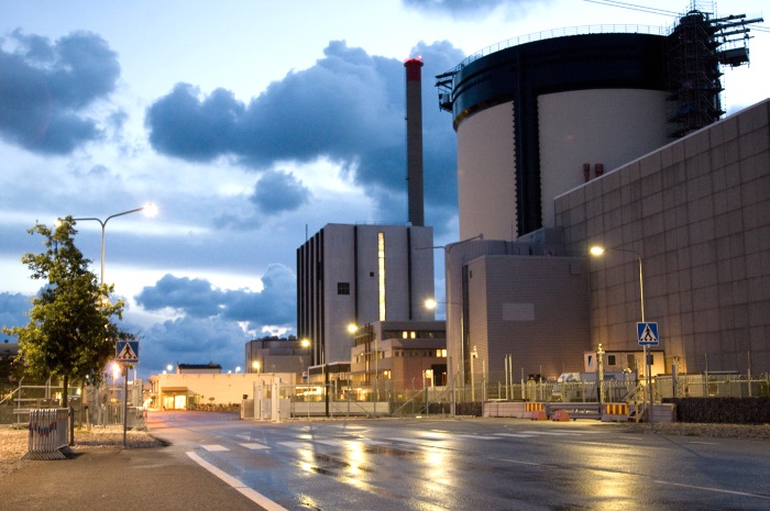 Парламент Швеции одобрил отмену налога на мощность атомных электростанций.