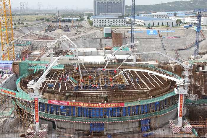 На площадке энергоблока №5 АЭС «Тяньвань» состоялась заливка первого бетона.